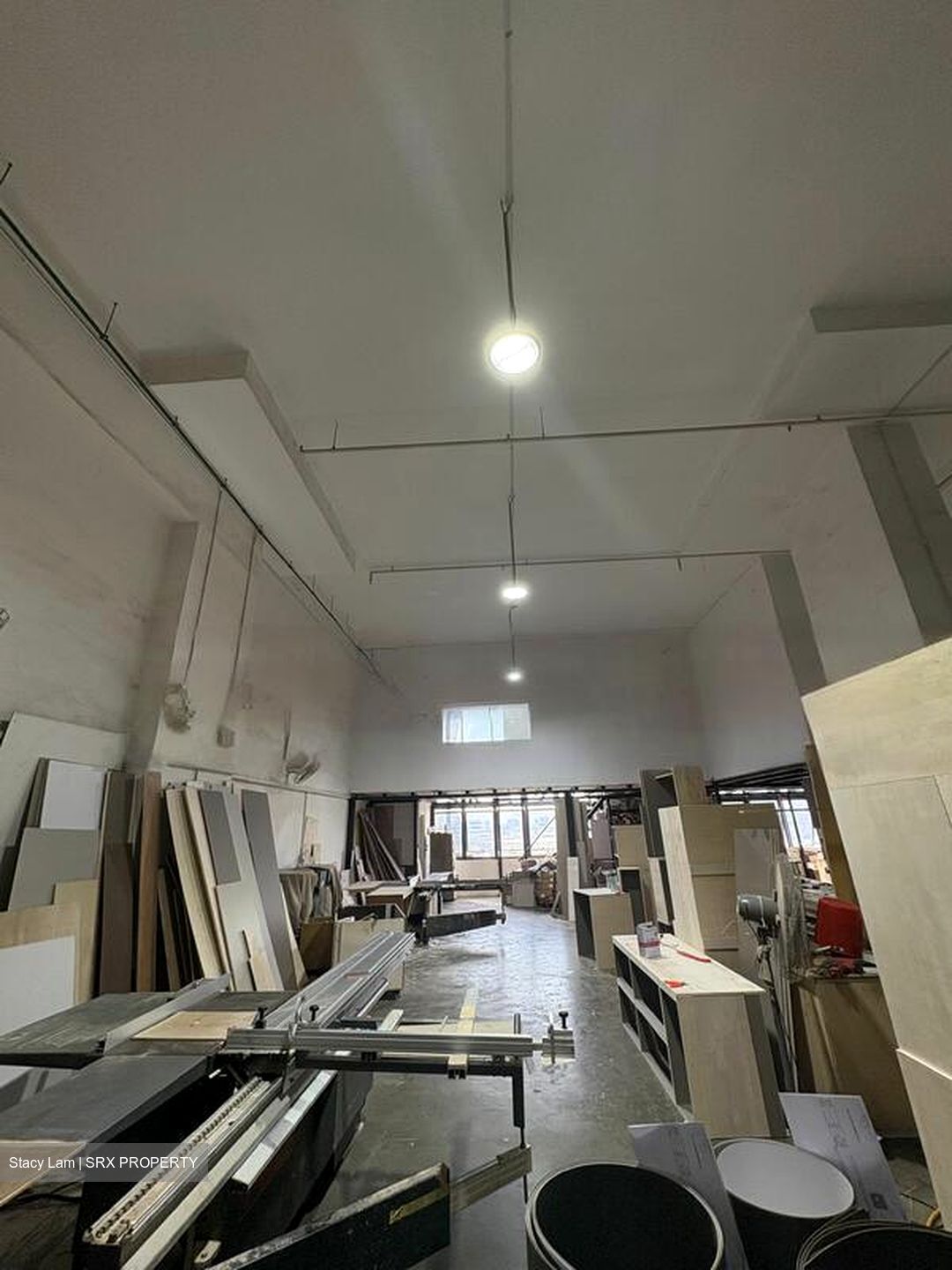 E9 Premium (D27), Factory #472978921